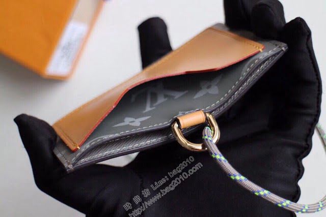 lv原單胸牌 lv掛牌 工作證套  lvqb1303